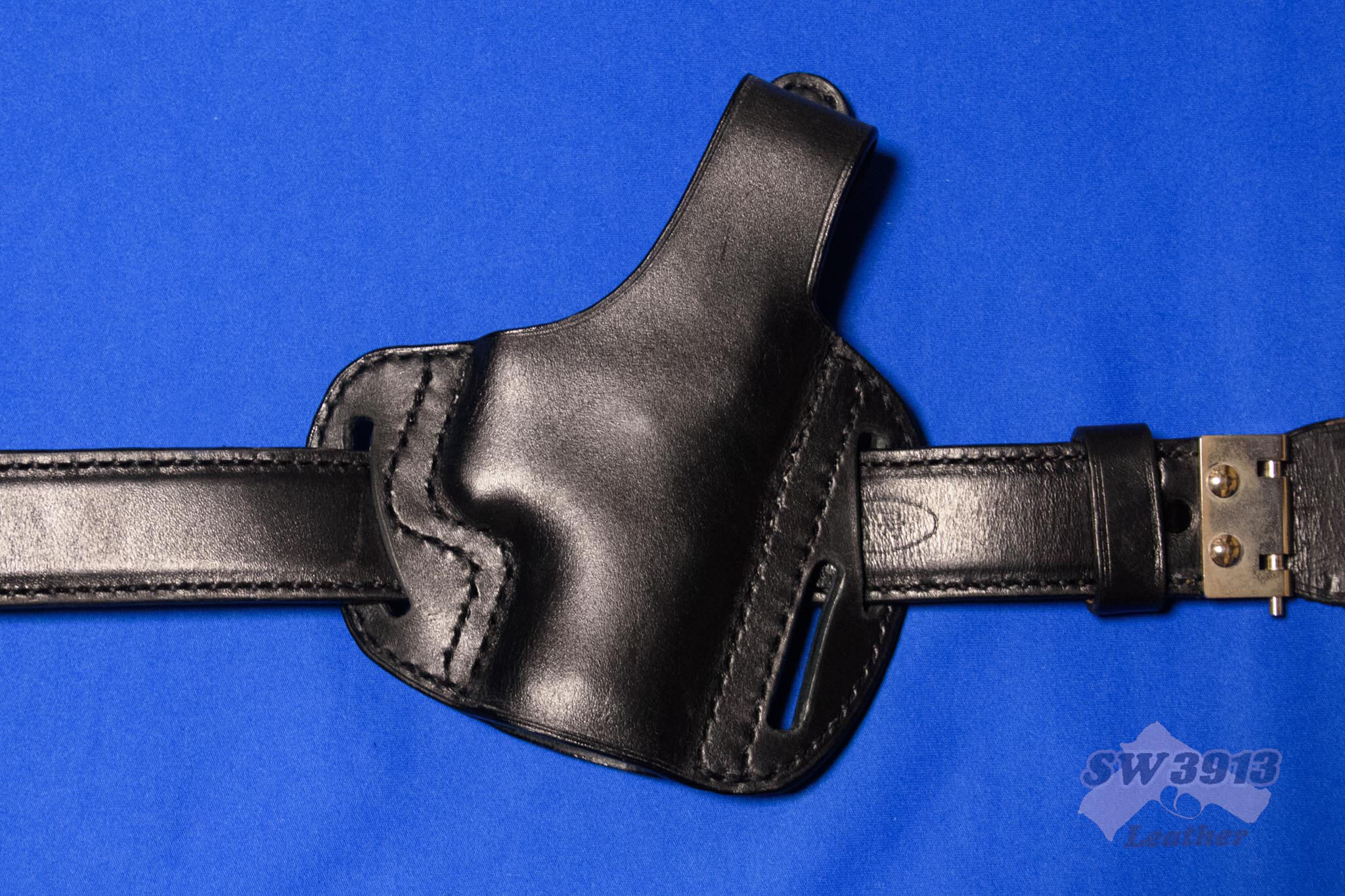 受注生産】私服用 汎用自動式パンケーキホルスター | SW3913 Leather